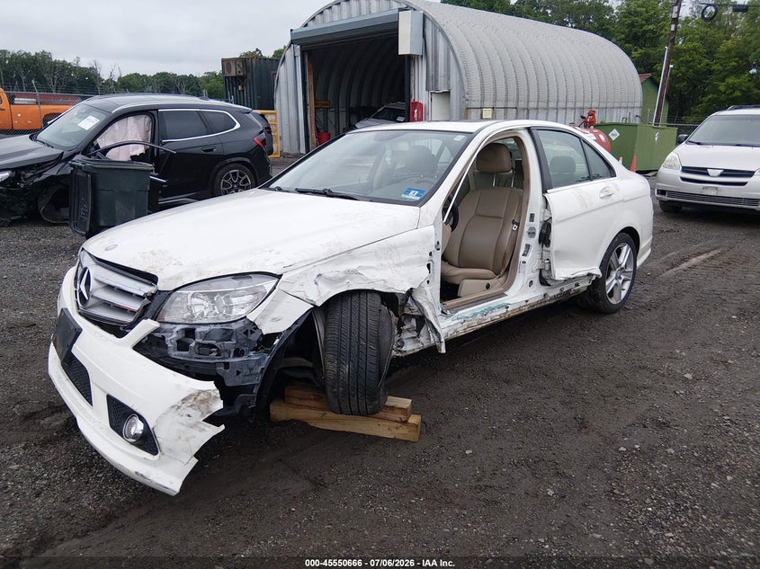 2010 MERCEDES-BENZ C 300 SPORT 4MATIC · Фото 2