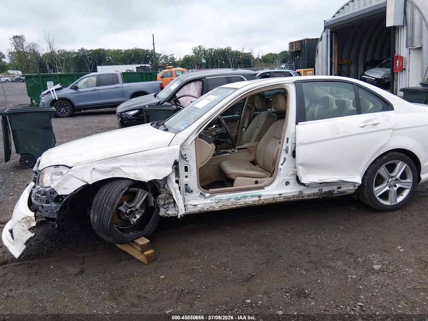2010 MERCEDES-BENZ C 300 SPORT 4MATIC · Фото 6