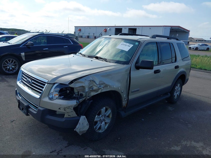 2006 Ford Explorer, Left Front, IAAI, VIN 1FMEU73E36UB74314 — photo 2