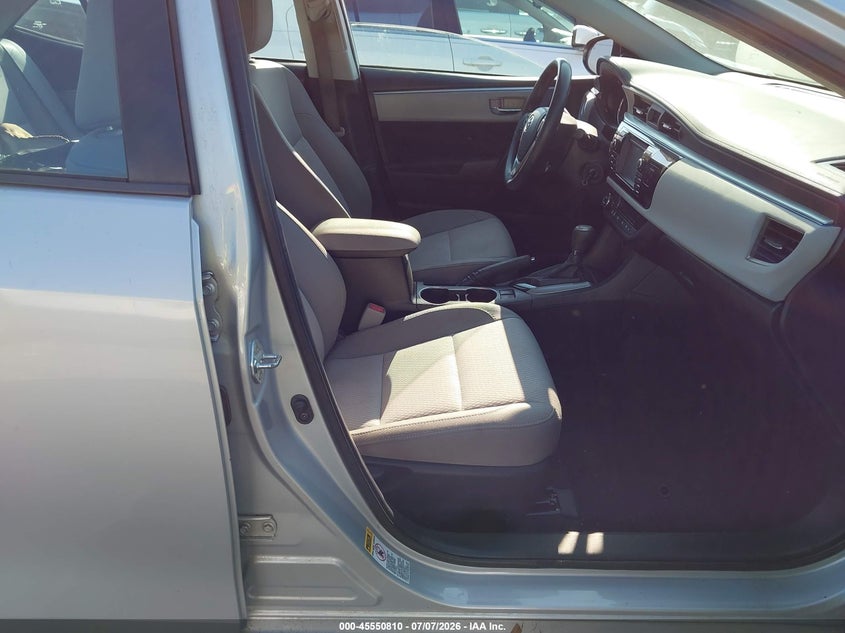 2015 TOYOTA COROLLA auction photo 5
