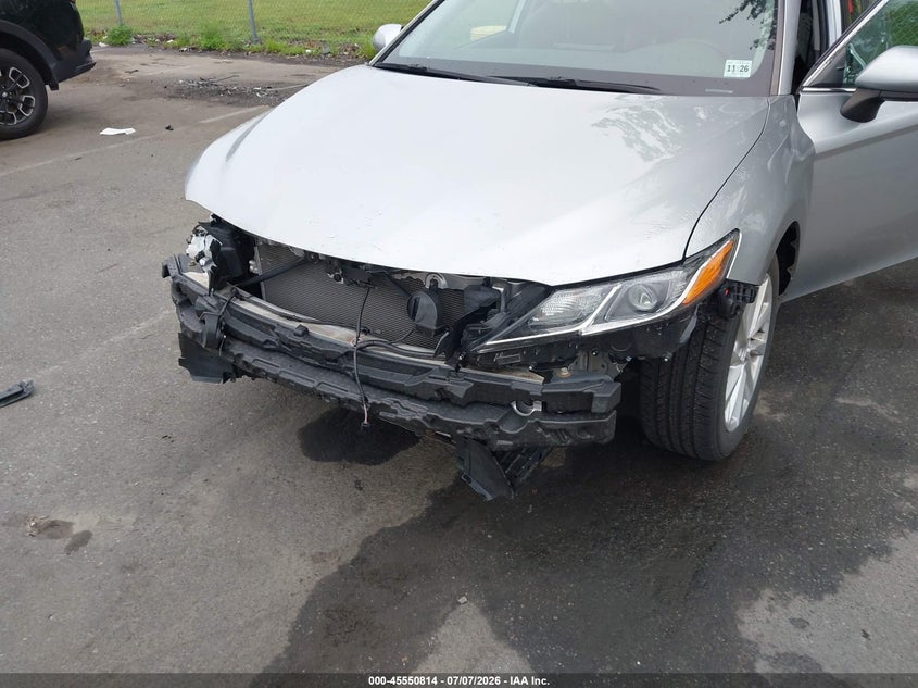 2022 Toyota Camry Le VIN: 4T1C11AK2NU638195 Lot: 45550814