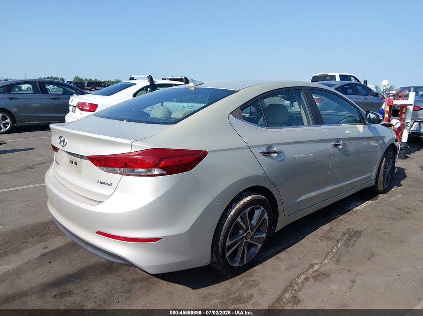 2017 HYUNDAI ELANTRA auction photo 4