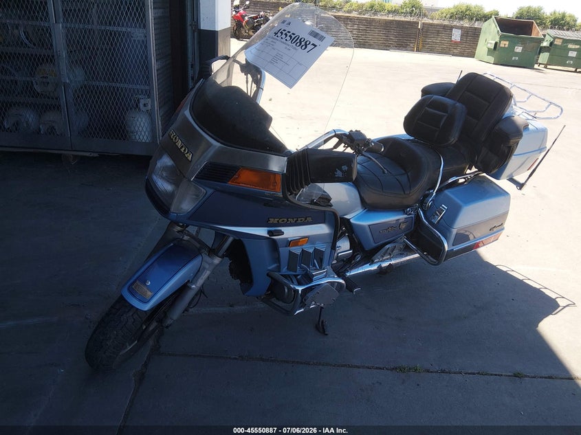 1985 HONDA GL1200 auction photo 2