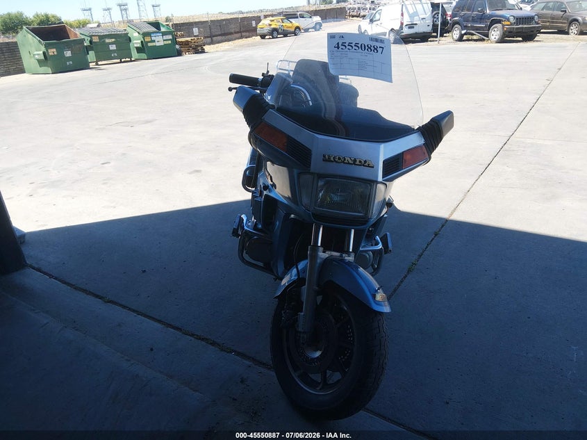 1985 HONDA GL1200 auction photo 5
