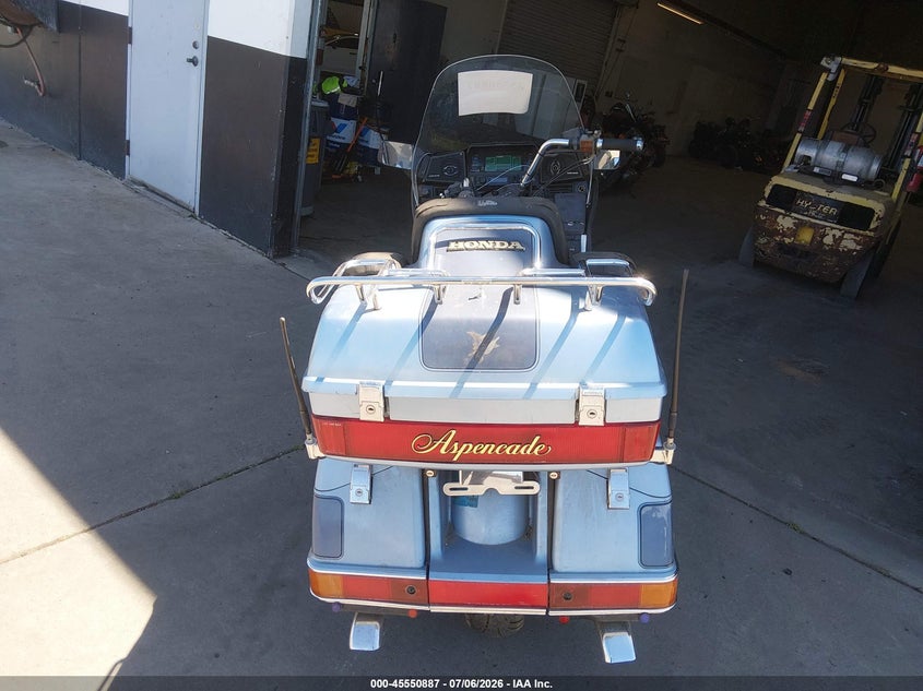 1985 HONDA GL1200 auction photo 6