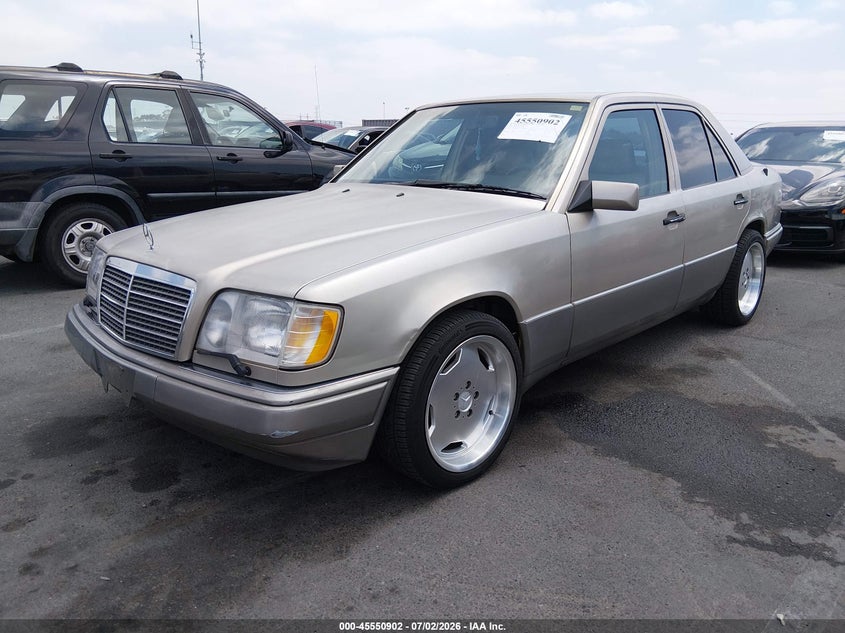 WDBEA34EXRC118786 1994 Mercedes-Benz E 420 photo 1