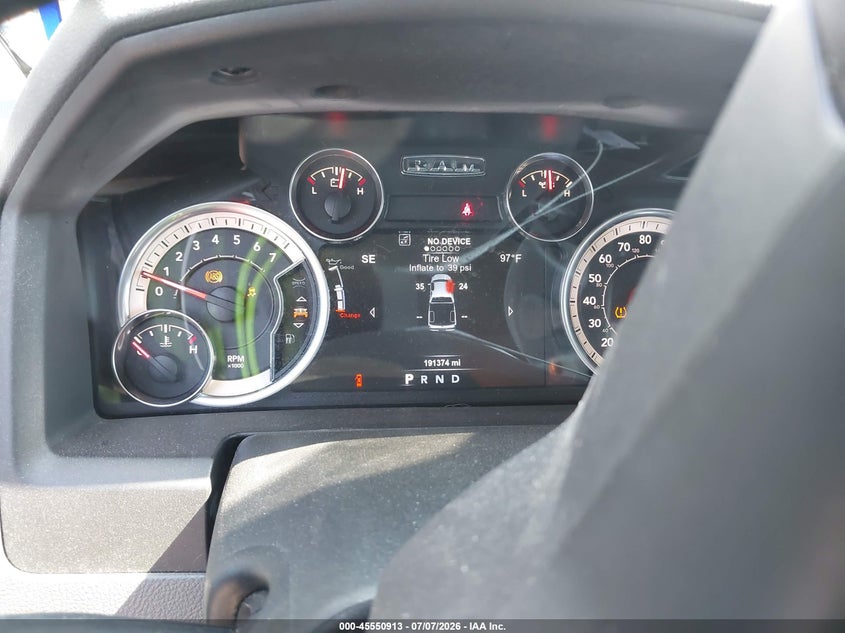 2018 RAM 1500 auction photo 7