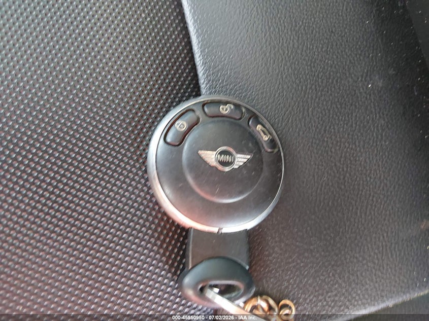 2015 Mini Paceman Cooper S VIN: WMWSS5C55FWS99818 Lot: 45550950