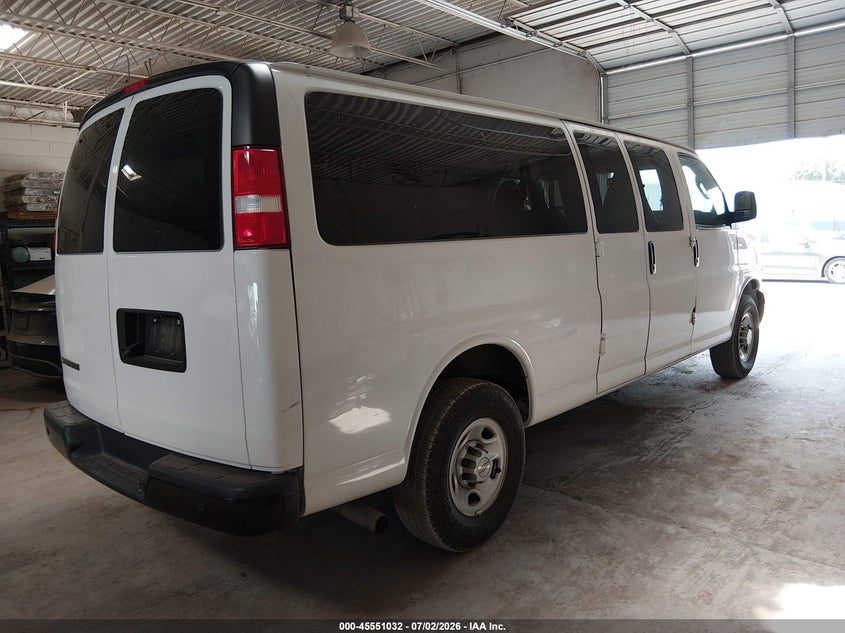 Vin: 1gazgnfp3p1113975, lot: 46049342, chevrolet express passenger rwd 3500 extended wheelbase ls 20234