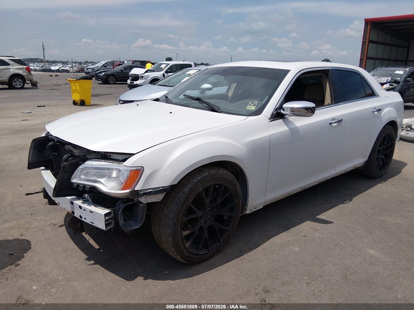 Vin: 2c3ca6ct8bh528326, lot: 46049399, chrysler 300c 20112
