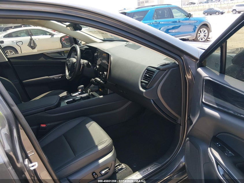 2025 LEXUS NX 350 auction photo 5