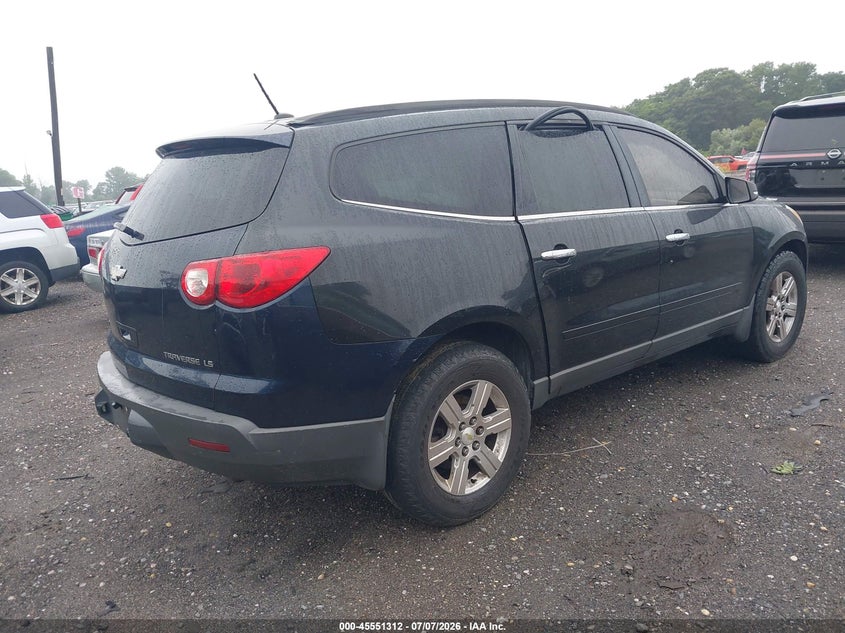 2011 CHEVROLET TRAVERSE auction photo 4
