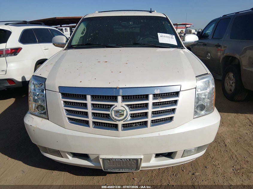 2011 CADILLAC ESCALADE auction photo 6