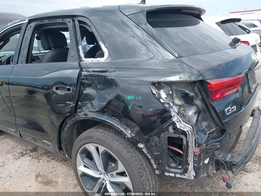 2021 Audi Q3 Premium Plus 45 Tfsi S Line Quattro Tiptronic VIN: WA1EECF36M1032312 Lot: 45551339