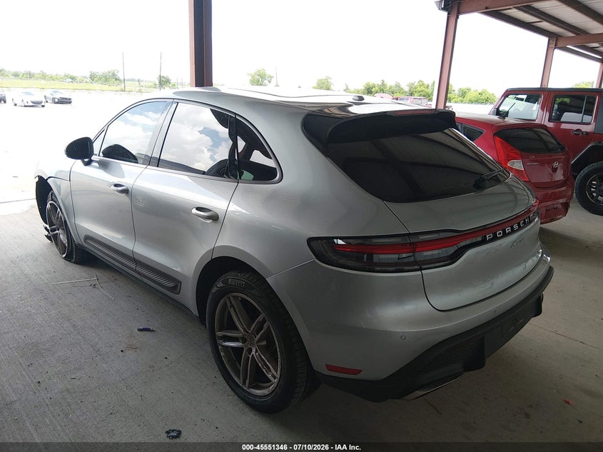 2023 PORSCHE MACAN auction photo 3