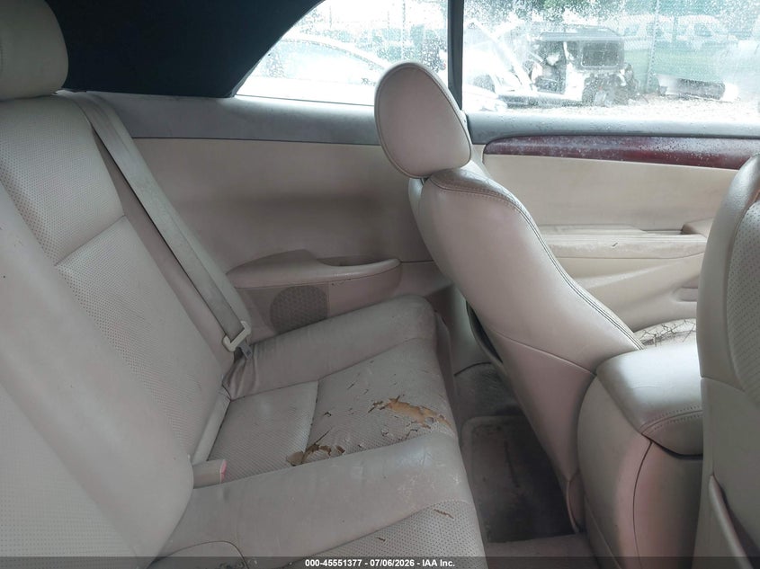 2004 TOYOTA CAMRY SOLARA auction photo 8