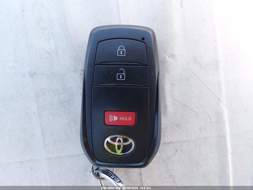2022 Toyota Corolla Cross Le VIN: 7MUCAAAG2NV026735 Lot: 45551430