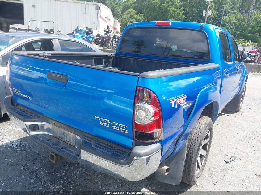 2010 TOYOTA TACOMA auction photo 4