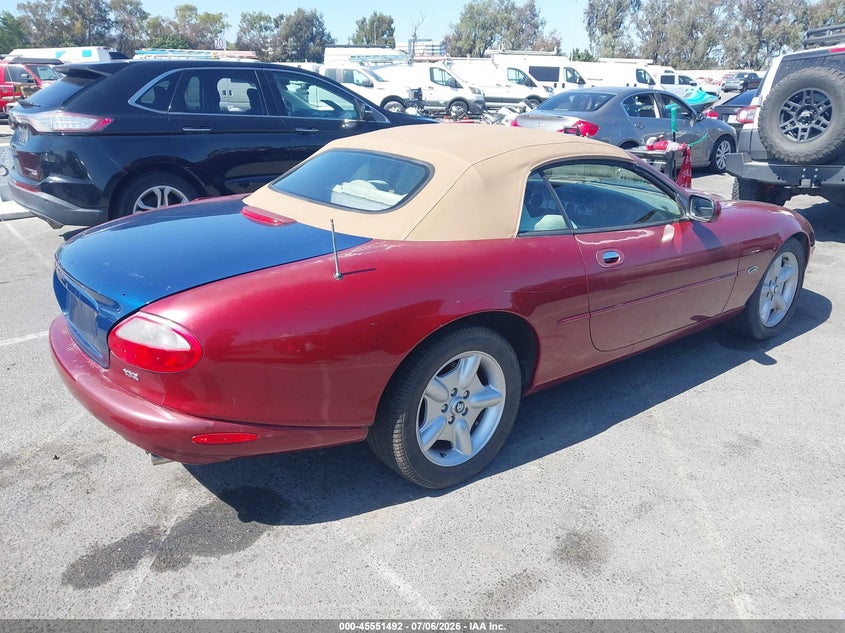 1999 JAGUAR XK8 auction photo 4