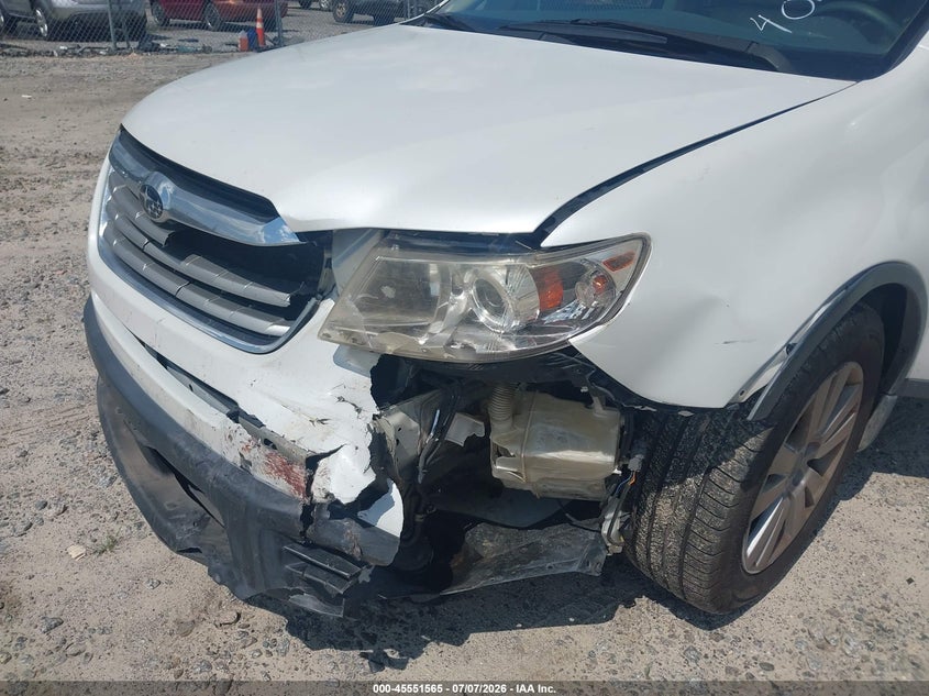 2011 SUBARU TRIBECA auction photo 6