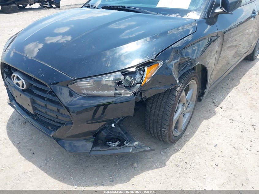 2020 Hyundai Veloster 2.0 VIN: KMHTG6AF3LU022954 Lot: 45551569