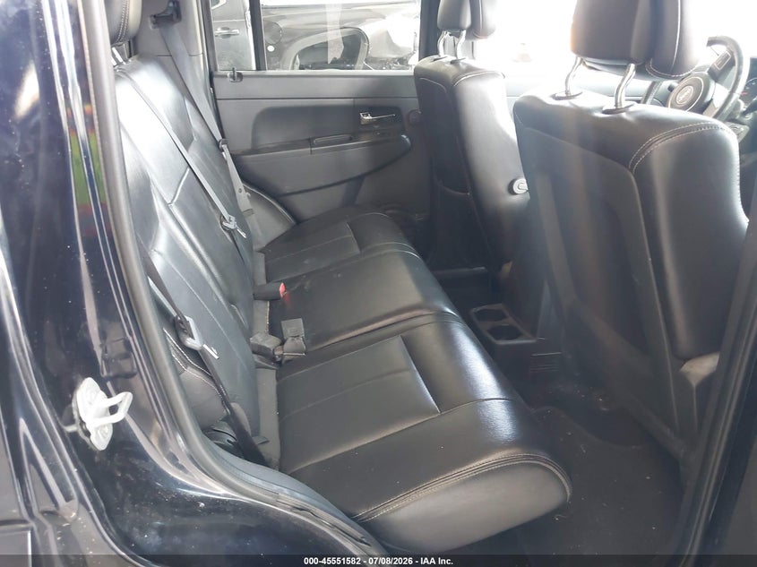 AtlanticExpress - Jeep Liberty