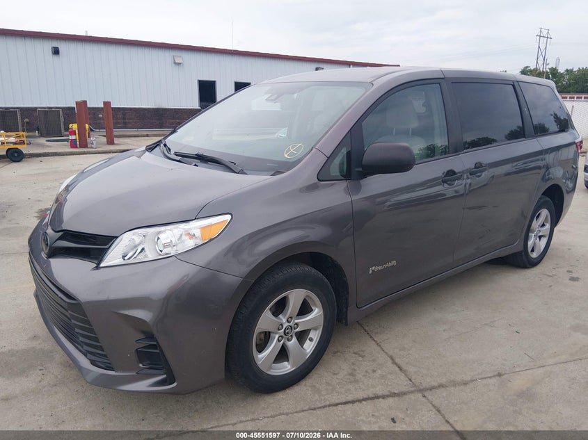 2019 Toyota Sienna, Звичайний знос, IAAI, VIN 5TDZZ3DC1KS012693 — фото 2