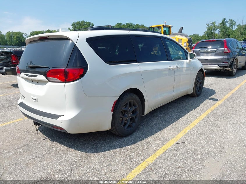 2018 CHRYSLER PACIFICA — zdjęcie 4