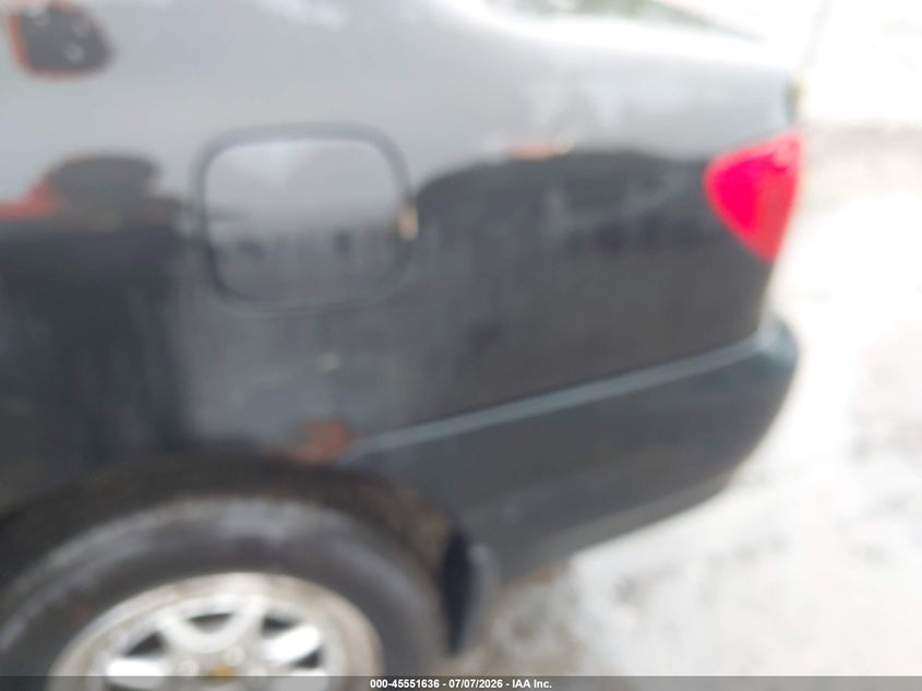 2004 TOYOTA COROLLA auction photo 6
