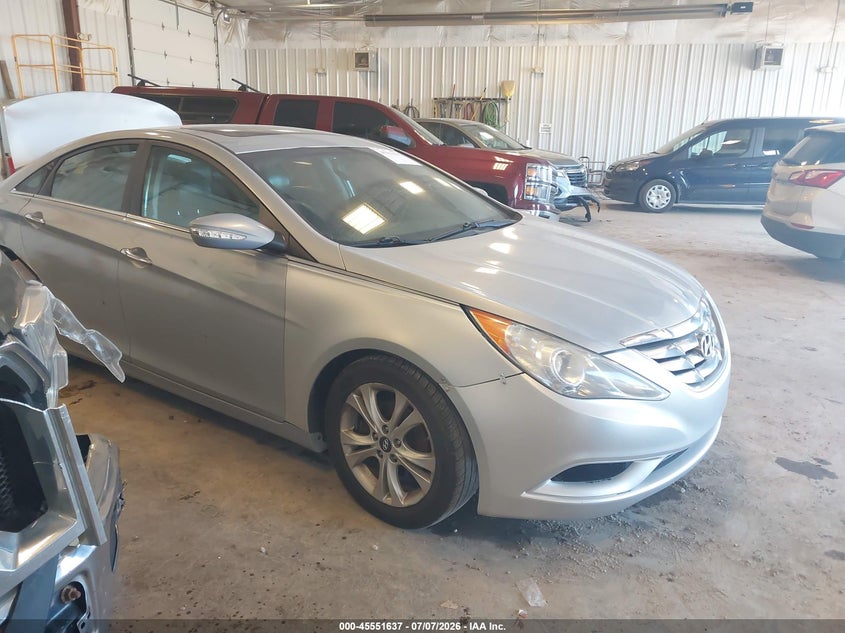 2013 HYUNDAI SONATA SEDAN 2.4L I-4 DI, DOHC, VVT, 198HP