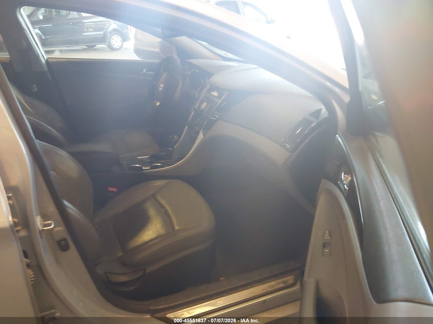 2013 HYUNDAI SONATA SEDAN 2.4L I-4 DI, DOHC, VVT, 198HP