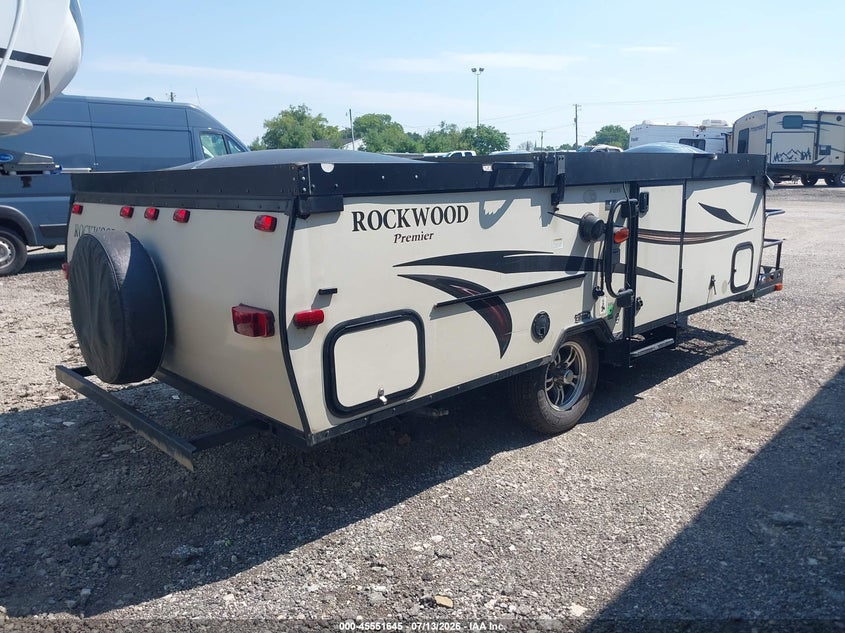 2016 ROCKWOOD PREMIER SERIES M-122 auction photo 4