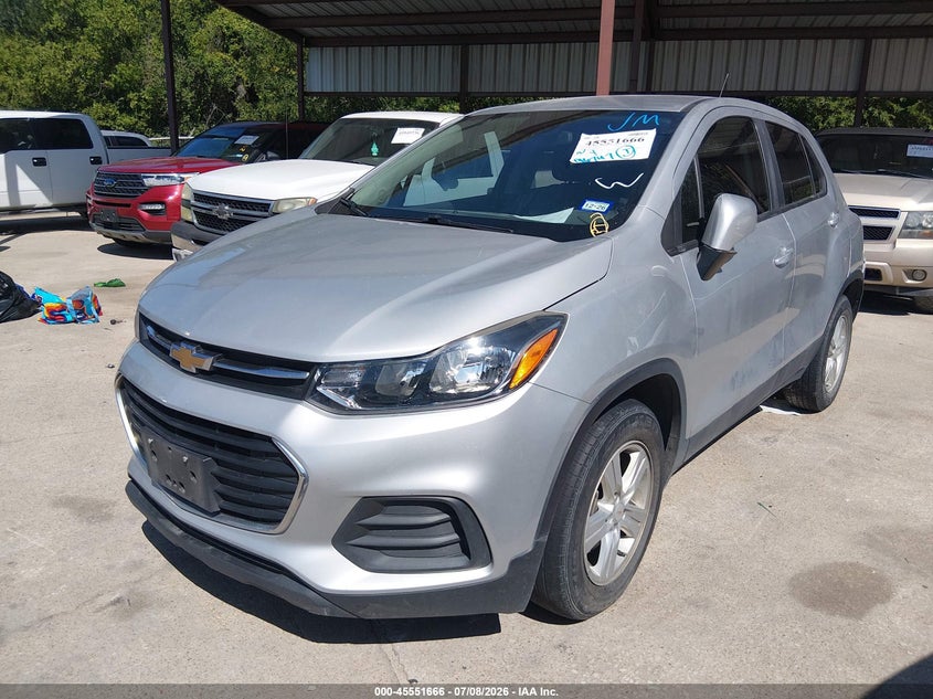 2020 CHEVROLET TRAX auction photo 2
