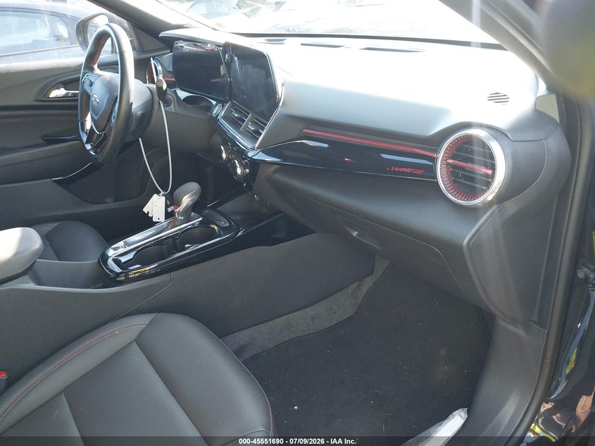 2025 CHEVROLET TRAX auction photo 5