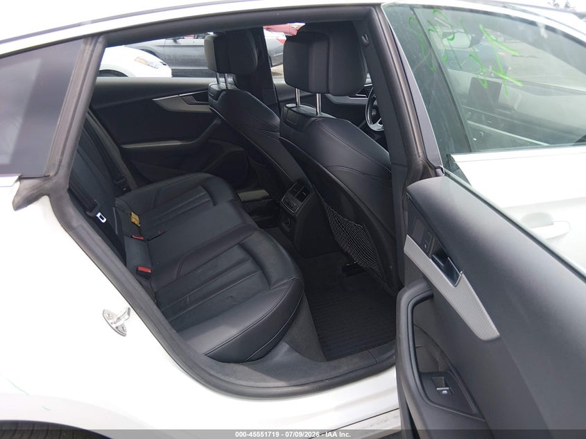 AUDI A5 - zdjęcie 8