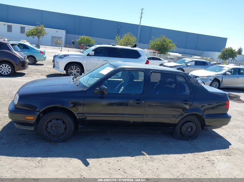 AtlanticExpress - Volkswagen Jetta