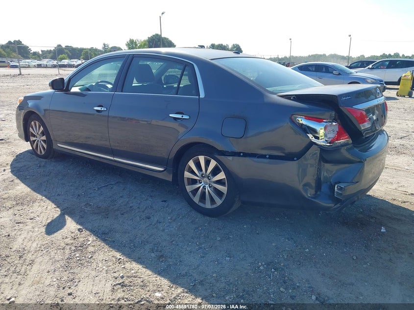 2012 TOYOTA AVALON auction photo 3