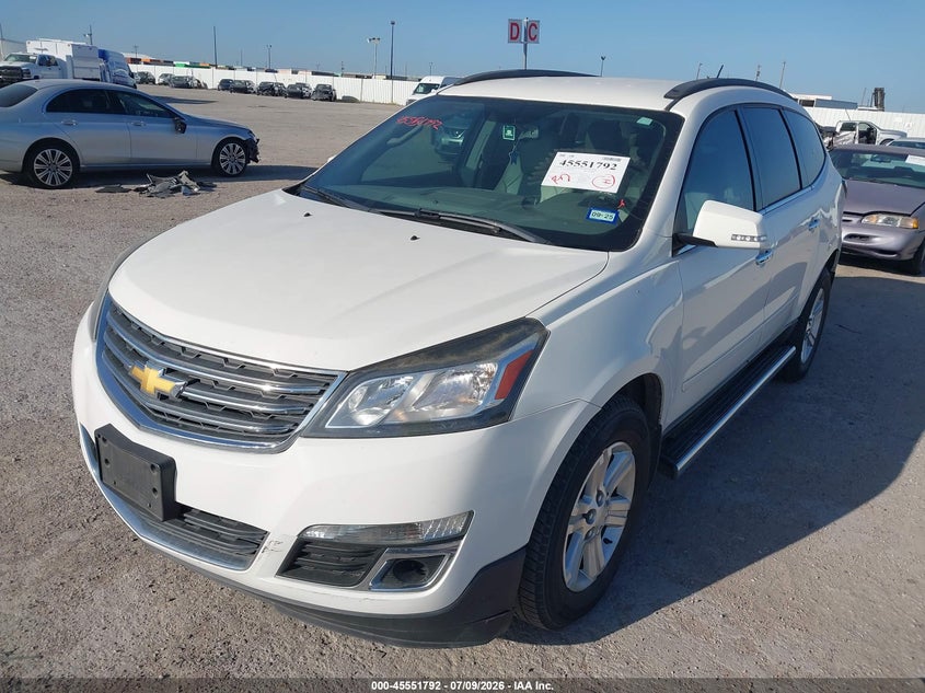 2013 CHEVROLET TRAVERSE auction photo 2