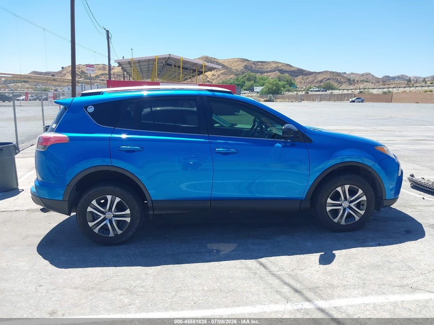 2016 TOYOTA RAV4 LE — Фото 13