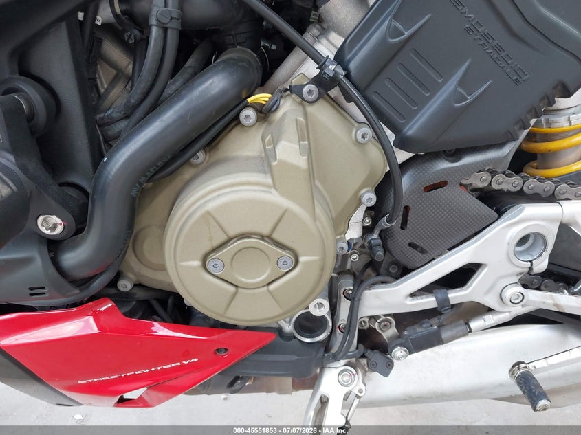 2022 Ducati Streetfighter V4/V4S VIN: ZDMFAKNW7NB007916 Lot: 45551853