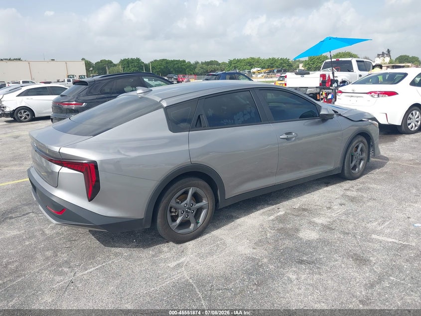 Vin: 3kpft4dexse004792, lot: 46050186, kia k4 lxs 20254