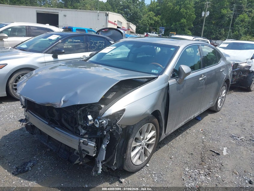 Vin: jthbw1gg4f2080947, lot: 46050208, lexus es 300h 20152