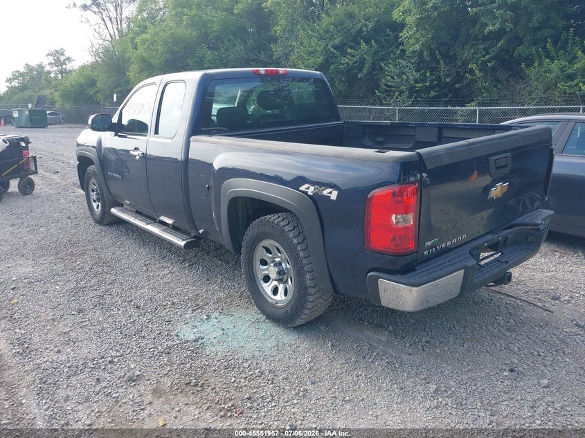 2011 CHEVROLET SILVERADO 1500 auction photo 3