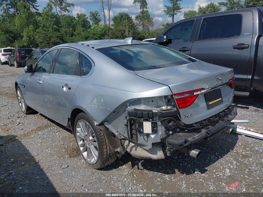 Vin: sajbd4gx8kcy76454, lot: 46050281, jaguar xf 30t premium 20193
