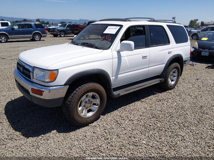 1997 Toyota 4Runner, Right Side, IAAI, VIN JT3HN86RXV0063613 — photo 2