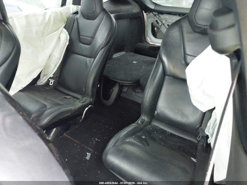 2017 Tesla Model X 100D/75D/90D VIN: 5YJXCBE21HF044646 Lot: 45552044
