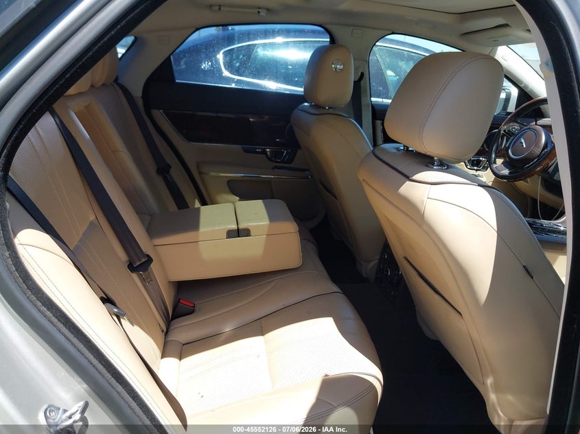 2016 Jaguar Xj R-Sport VIN: SAJWA1C73G8V93811 Lot: 45552126