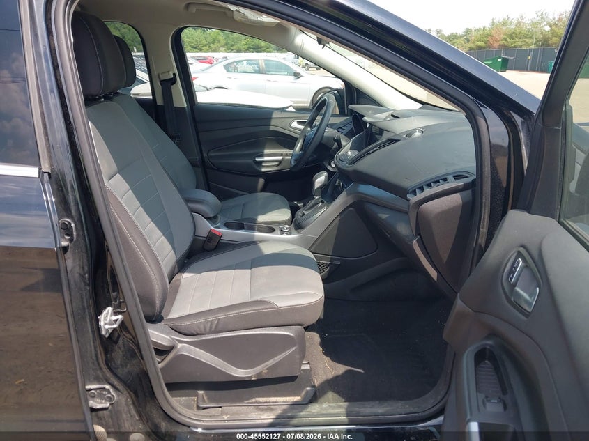 2016 FORD ESCAPE auction photo 5