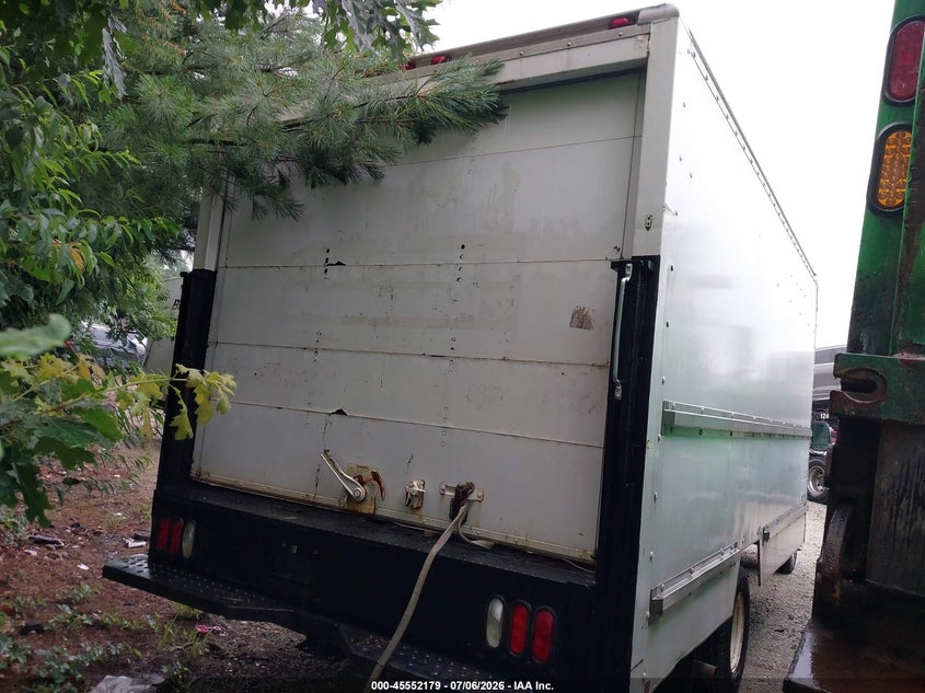 2009 FORD E-350 CUTAWAY auction photo 4