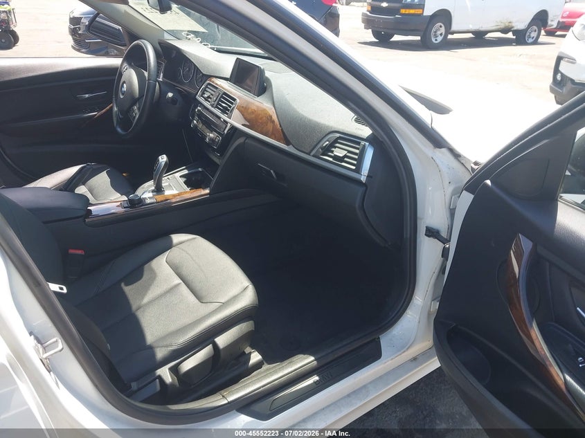 2016 BMW 320I auction photo 5